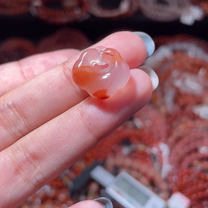 南红玛瑙未镶嵌祥云锁1611