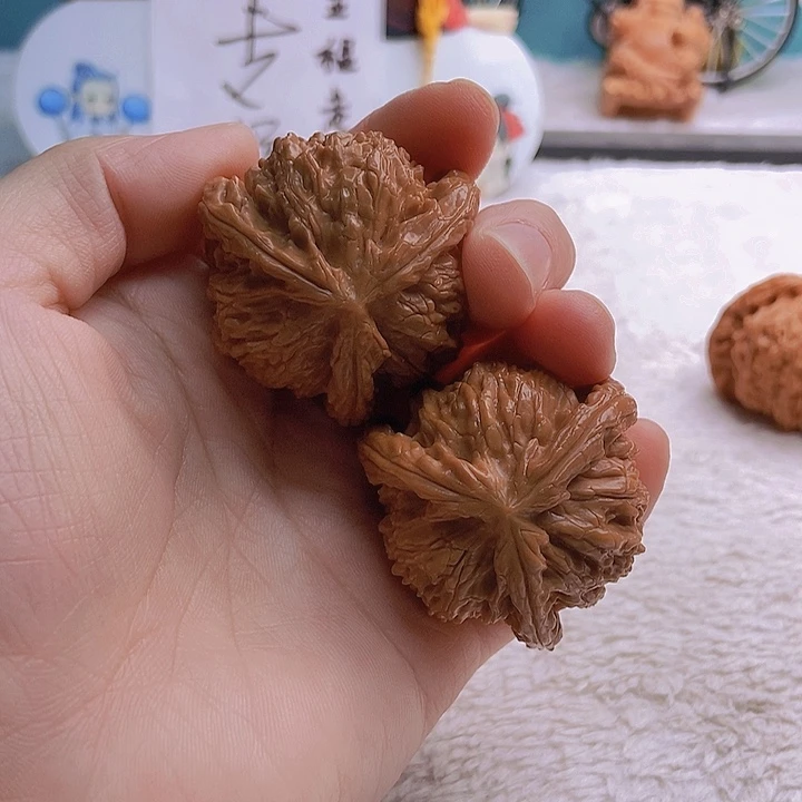 吊坠文玩核桃神*三棱