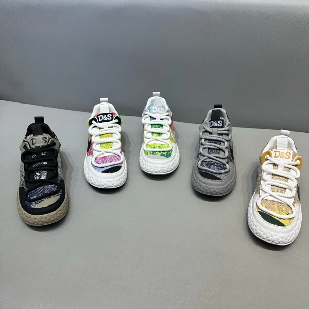 早秋新款男士休闲鞋时尚百搭低帮软底透气舒适运动鞋