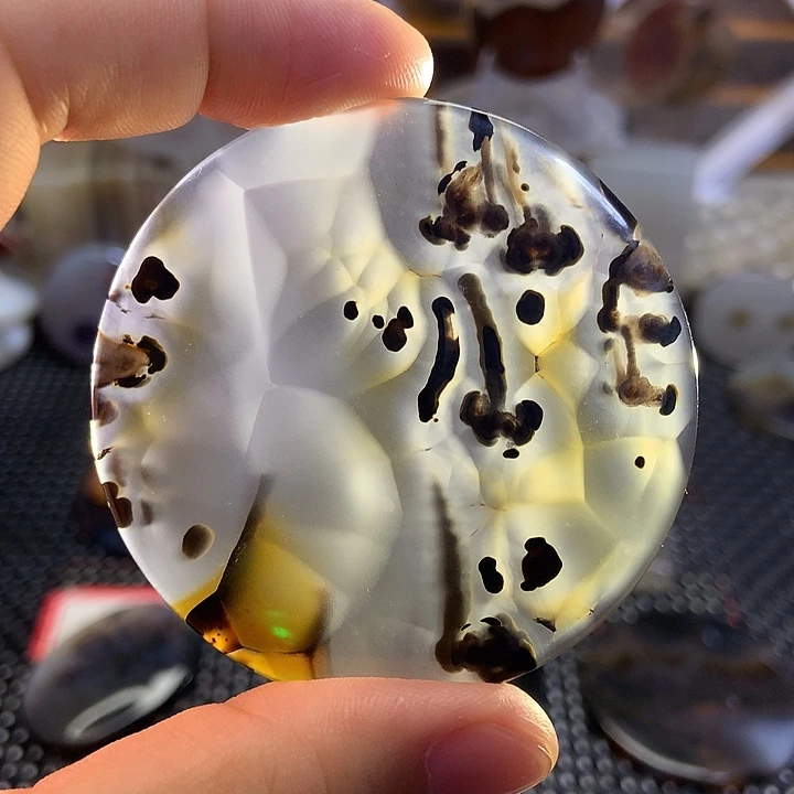 玛瑙/玉髓颈饰合金