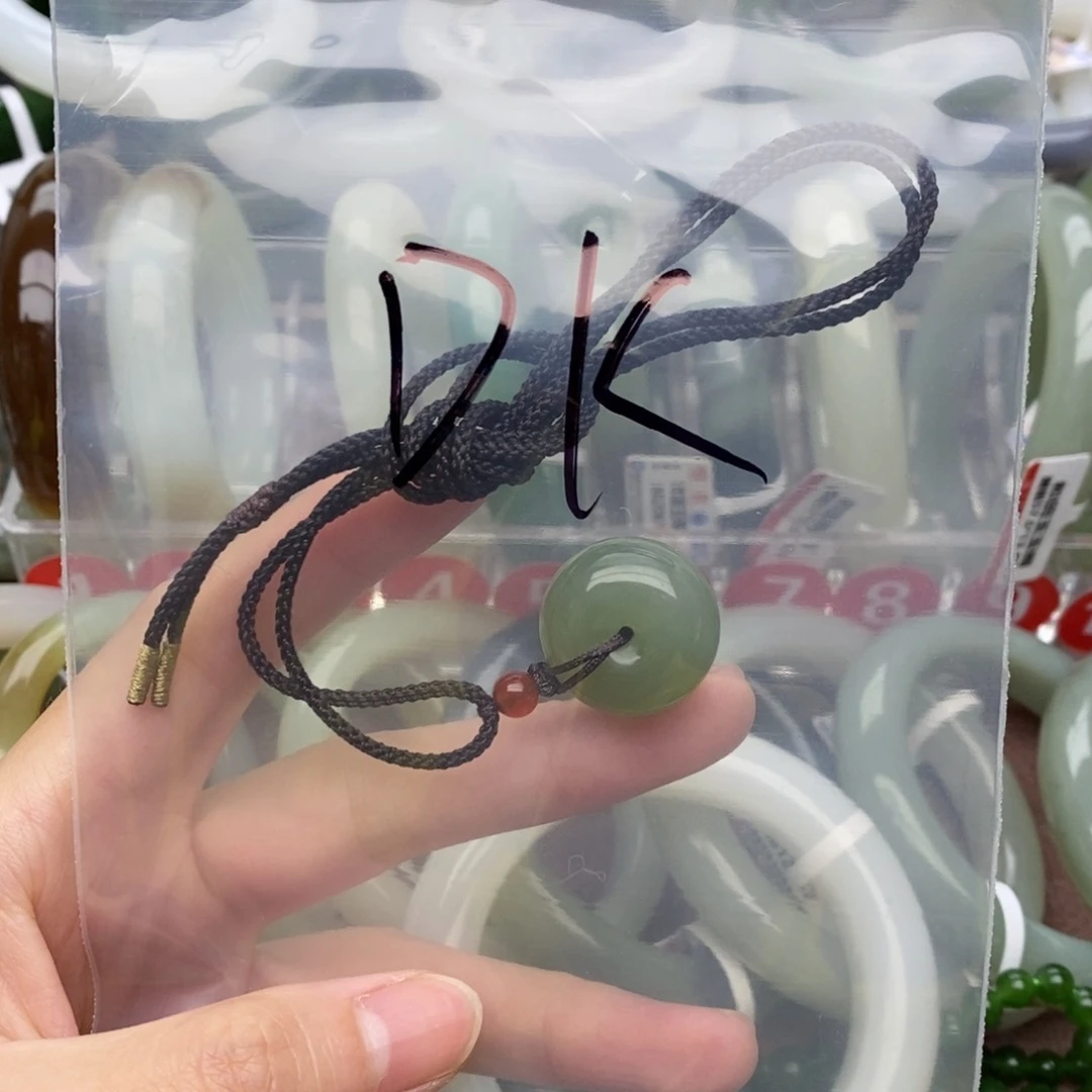 和田玉（碧玉）手链未镶嵌D****t
