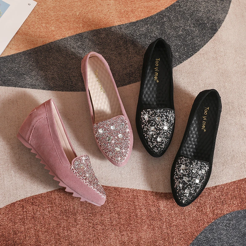 2025新款内增高舒适妈妈孕妇鞋女防滑百搭豆豆鞋浅口坡跟尖头单鞋