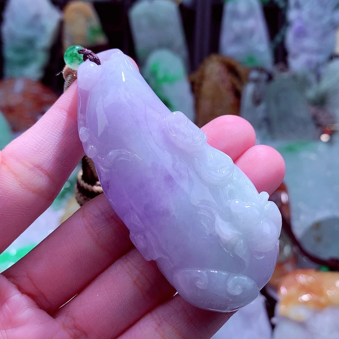 颈饰未镶嵌翡翠闫*豆天然