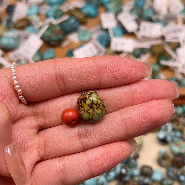 南红玛瑙未镶嵌颈饰