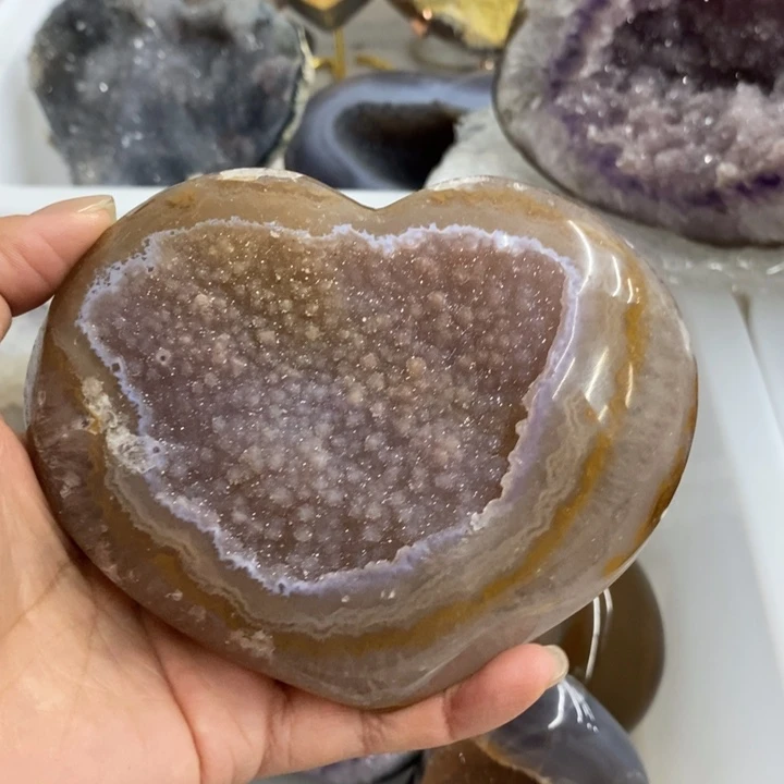 负***斤紫晶未镶嵌珠宝半成品