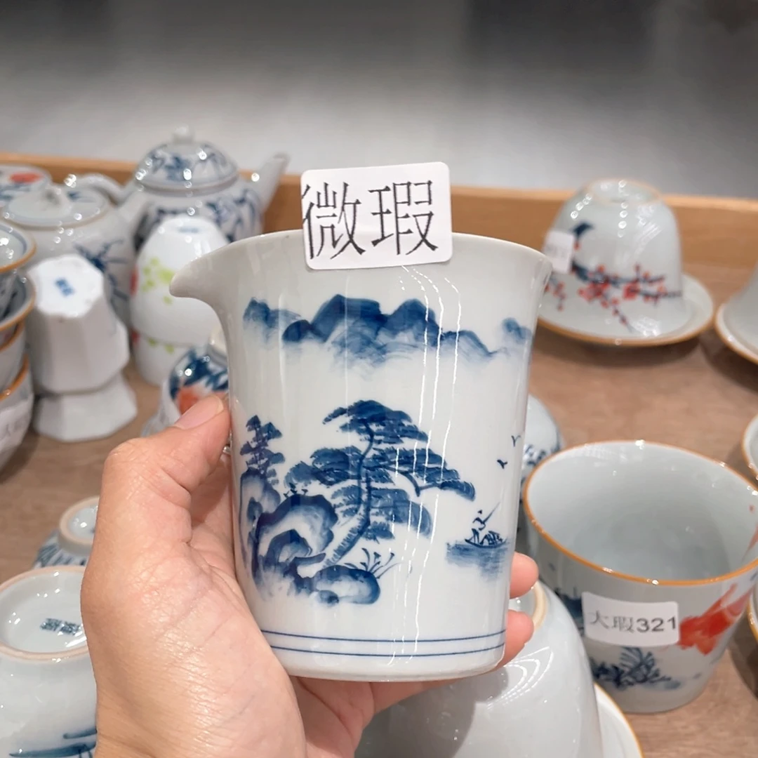 釉下彩纯手绘有瑕