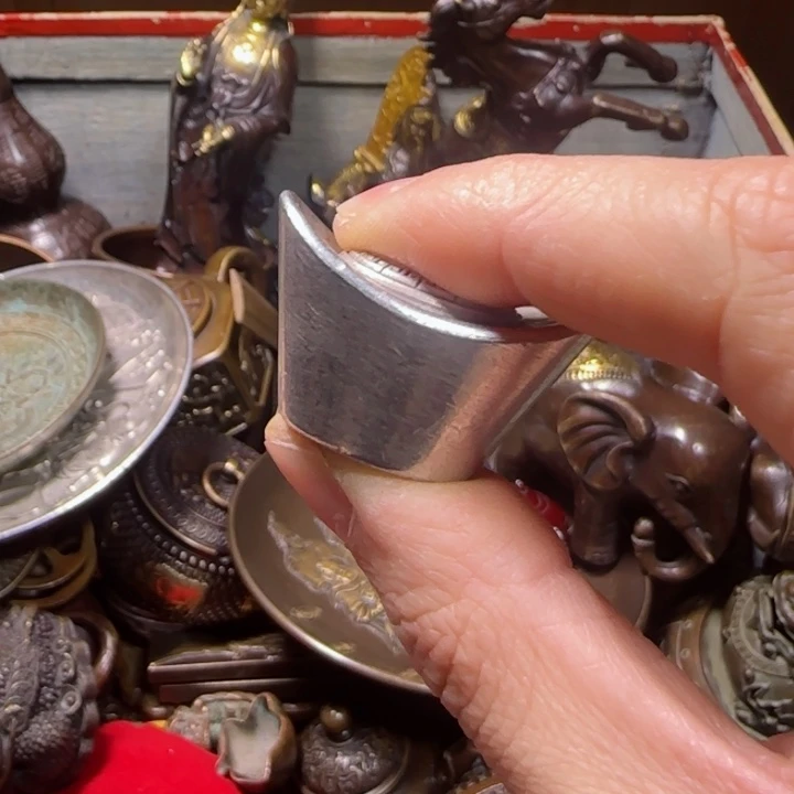 铜器把玩摆件链接