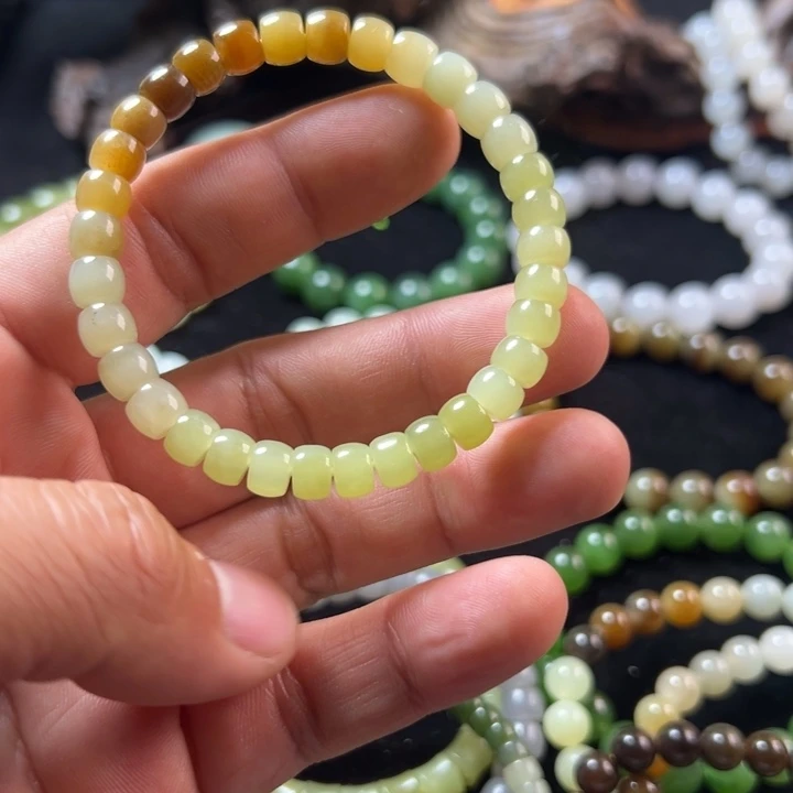 和田玉（糖玉）未镶嵌手链