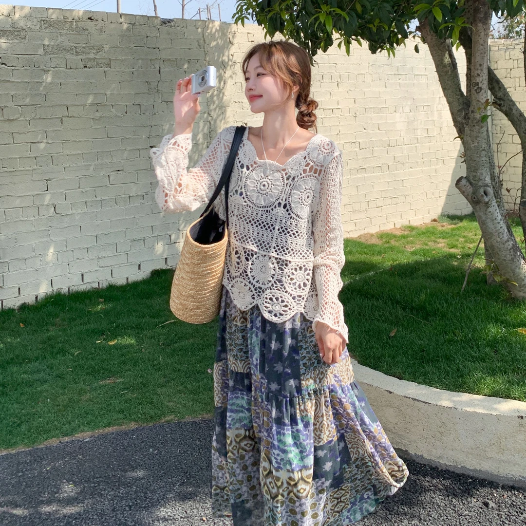 波西米亚复古罩衫吊带裙套装女2025夏季新款简约度假风镂空两件套