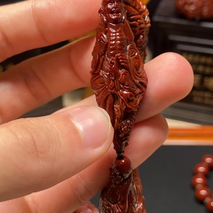 玉***哥吊坠橄榄核ZZH橄榄核#83099#