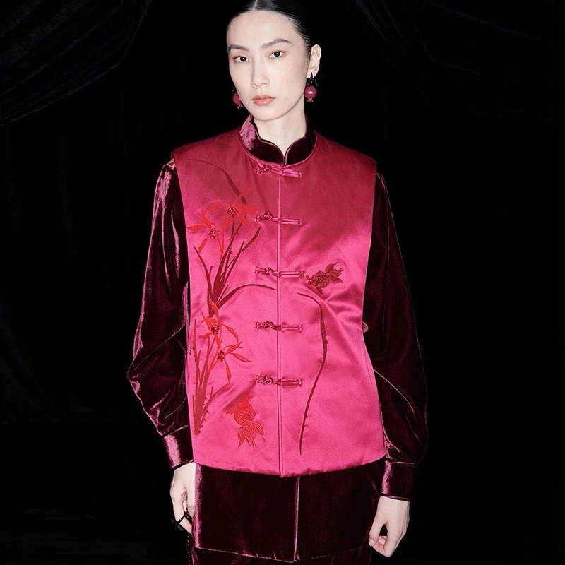 M essential 马 凯 醉梅平布兰花金鱼刺绣对襟马甲