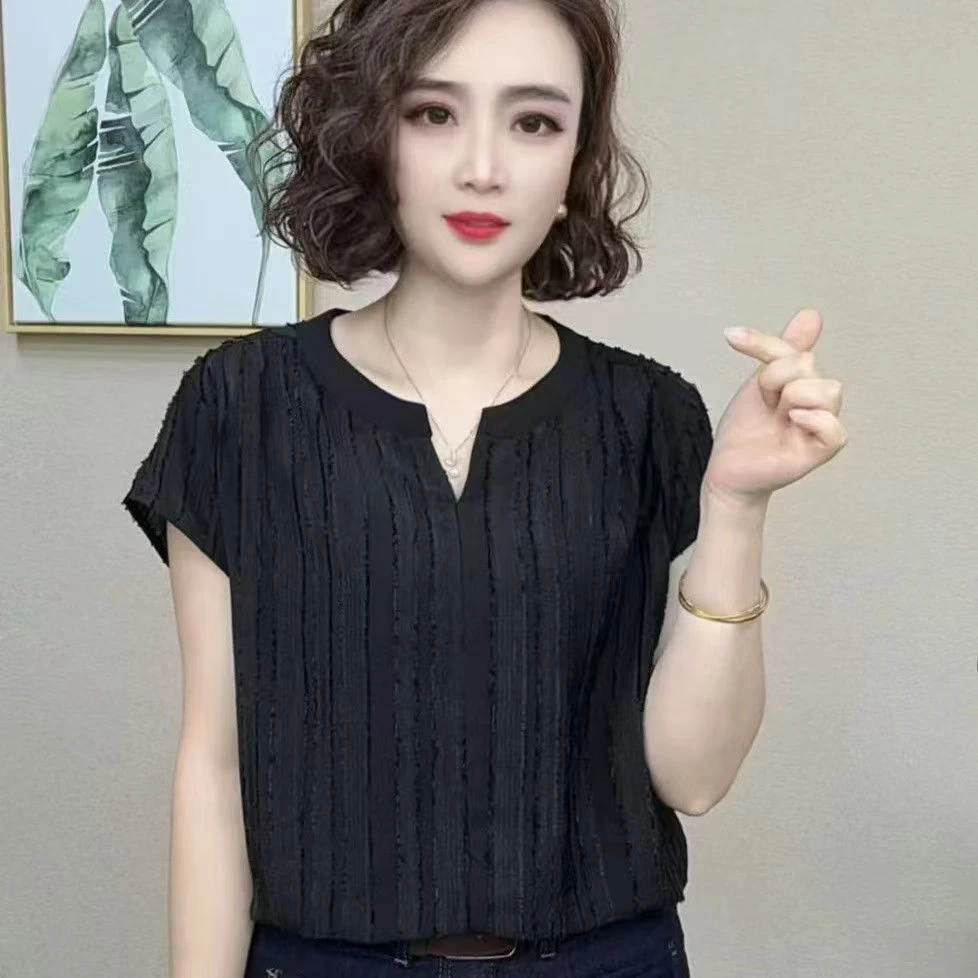 2025夏季新款轻薄透气洋气百搭V领短袖T恤女减龄显瘦上衣