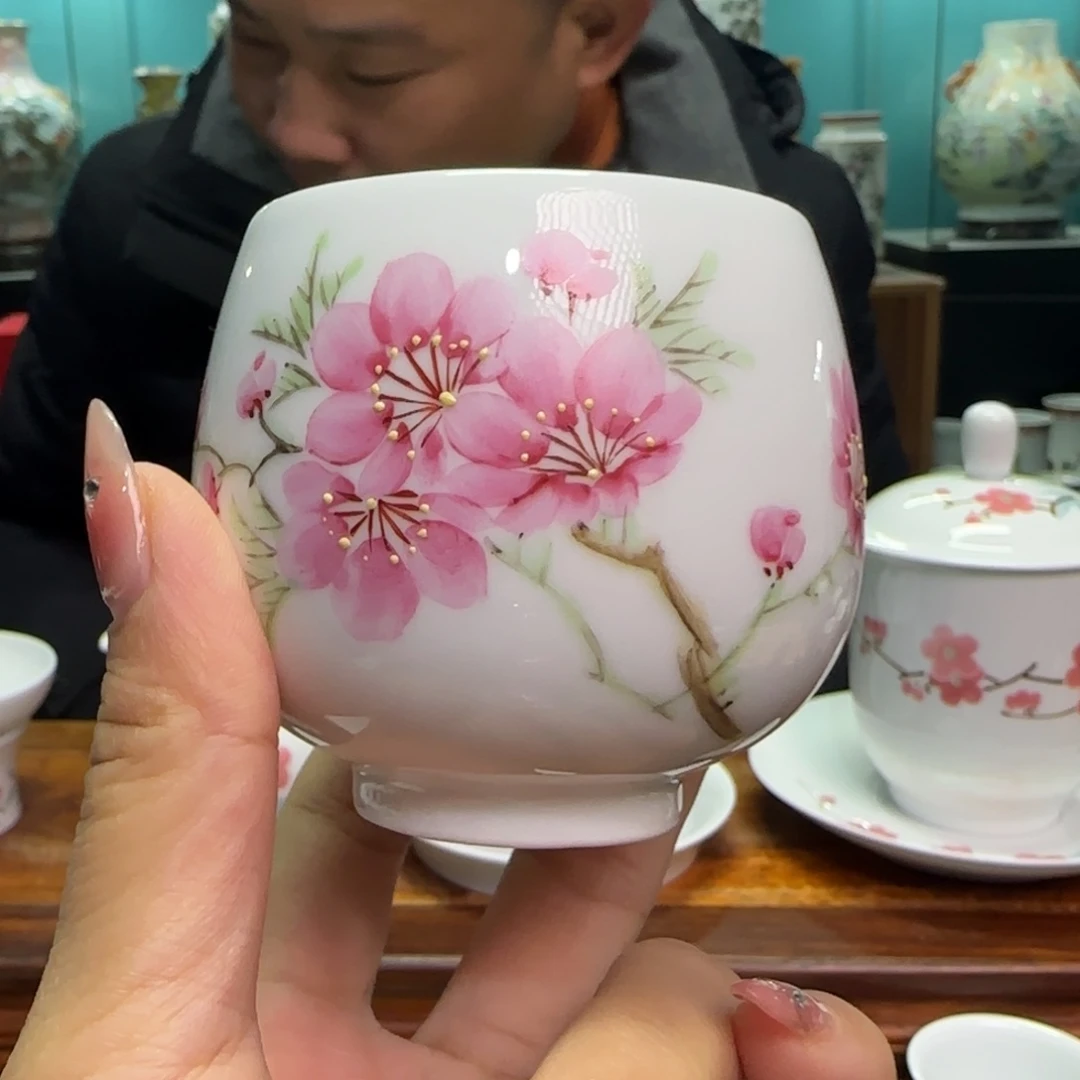 摆件景德镇的瓷器