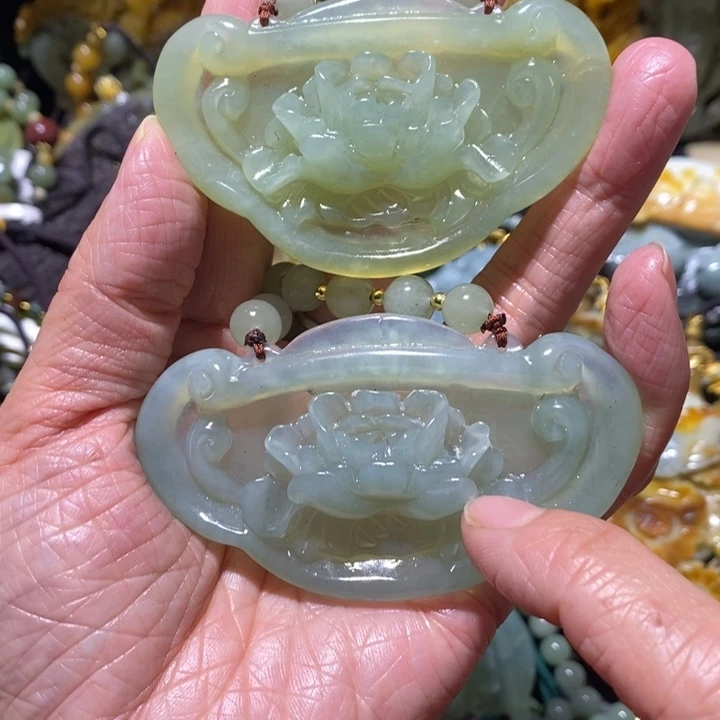 岫玉岫玉吊坠未镶嵌