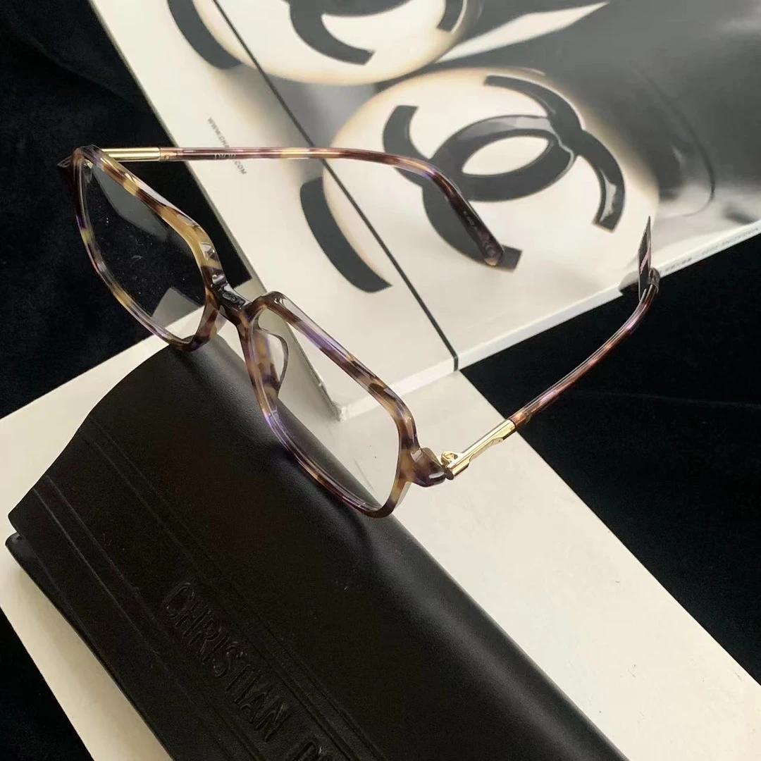 未使用 DIOR/迪奥 玳瑁大框平光镜 19002906