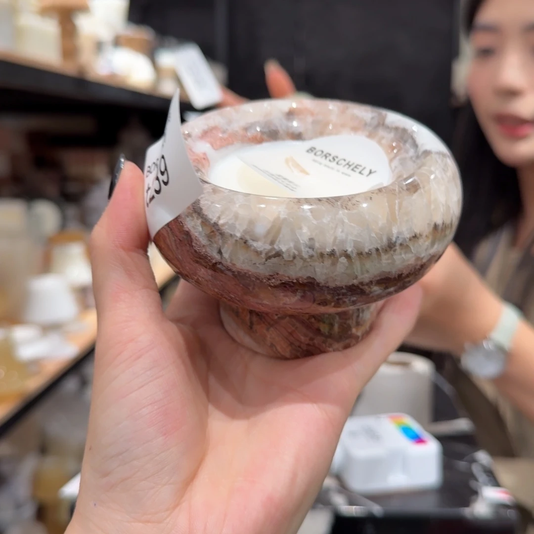 大理石t239。  关机。