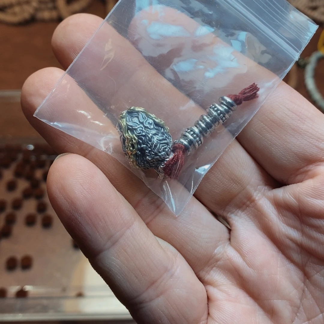 金刚菩提手串L***。 三通