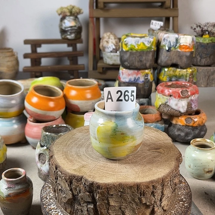紫砂花盆玺****）陶瓷孤品 拇指盆 内口4