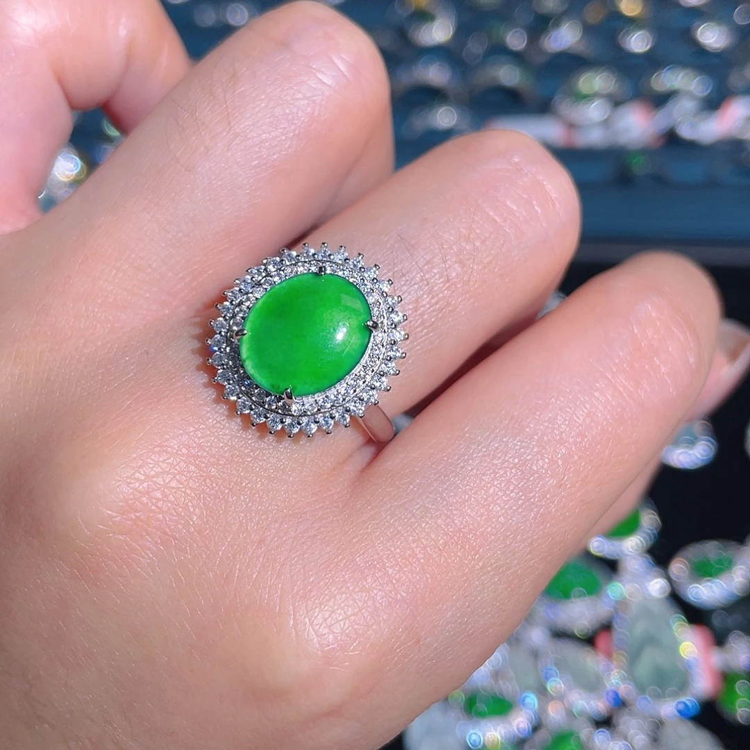 未镶嵌戒指翡翠戒指