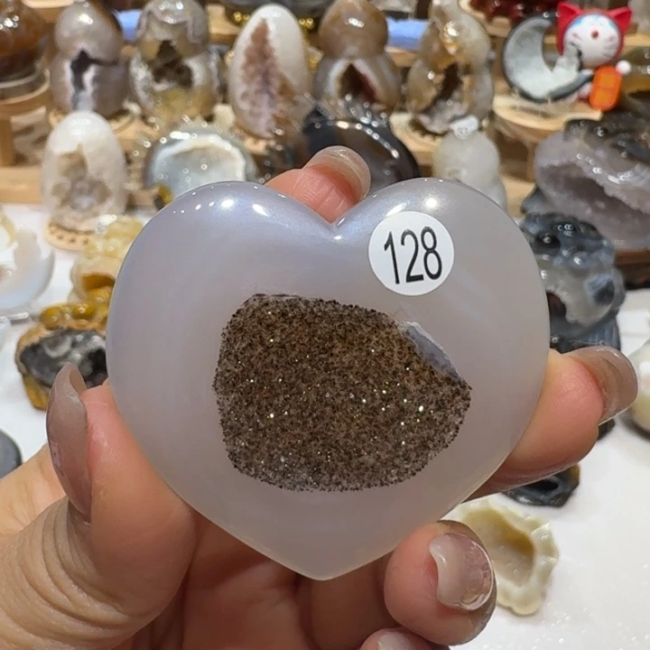 玛瑙/玉髓未镶嵌雕刻件