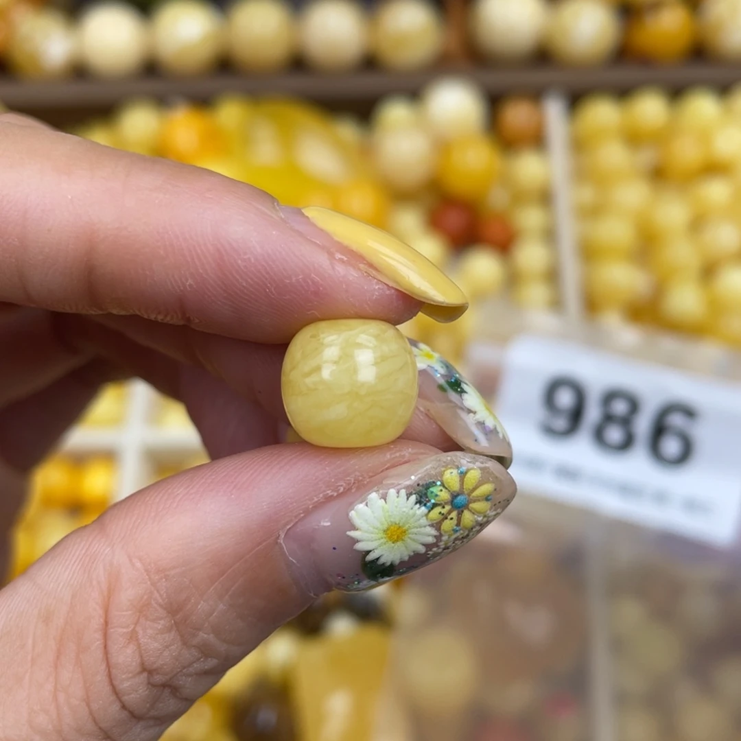 未镶嵌蜜蜡珠宝奇石11.2