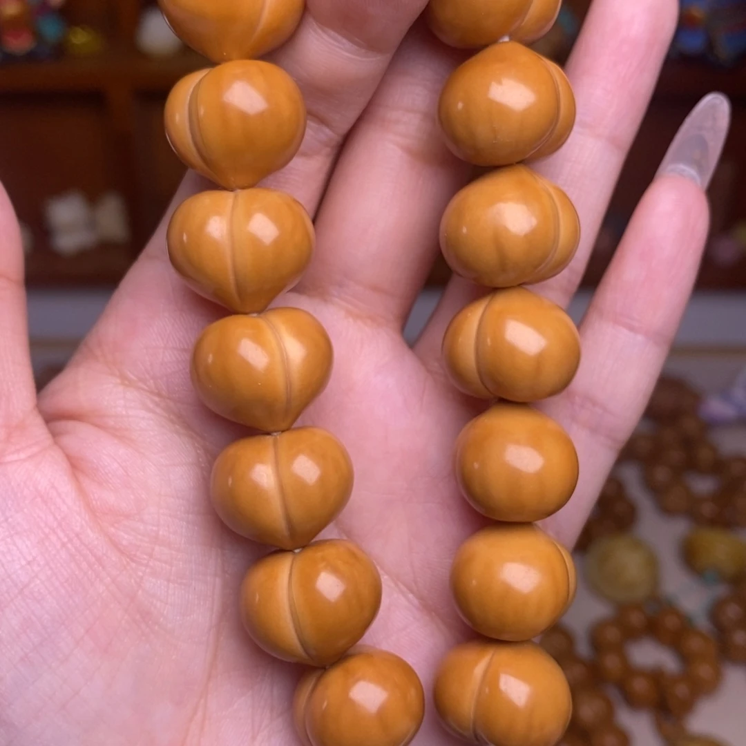 猴头核桃吊坠17➕超大尺寸高定玻璃底柯基屁桃手持