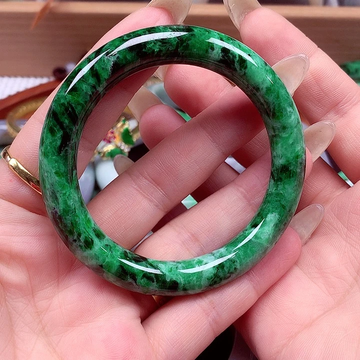 未镶嵌手镯翡翠翡翠手镯