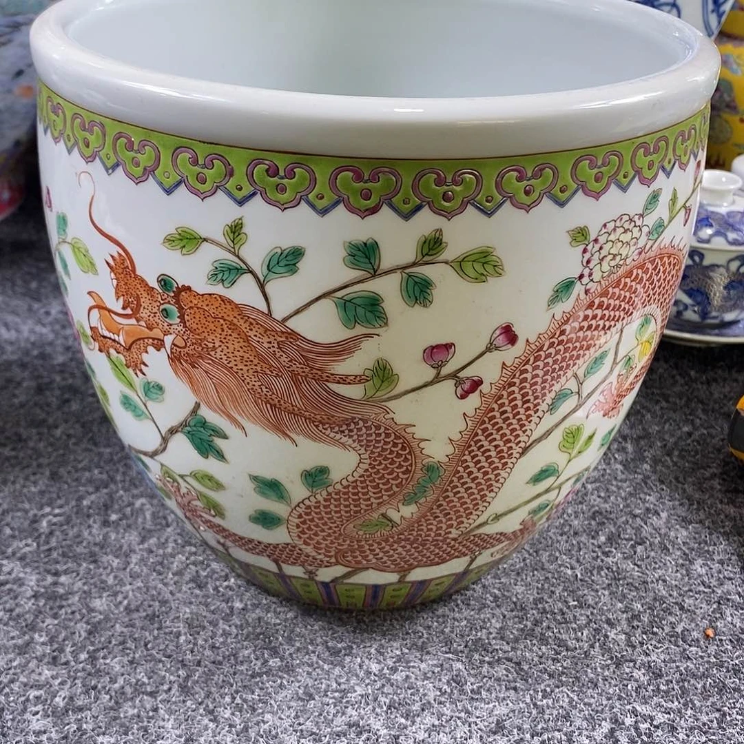 手工手绘陶瓷摆件工艺品