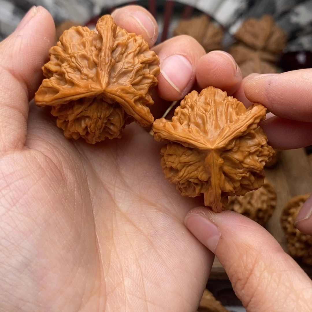 文玩核桃把件144号36盘山