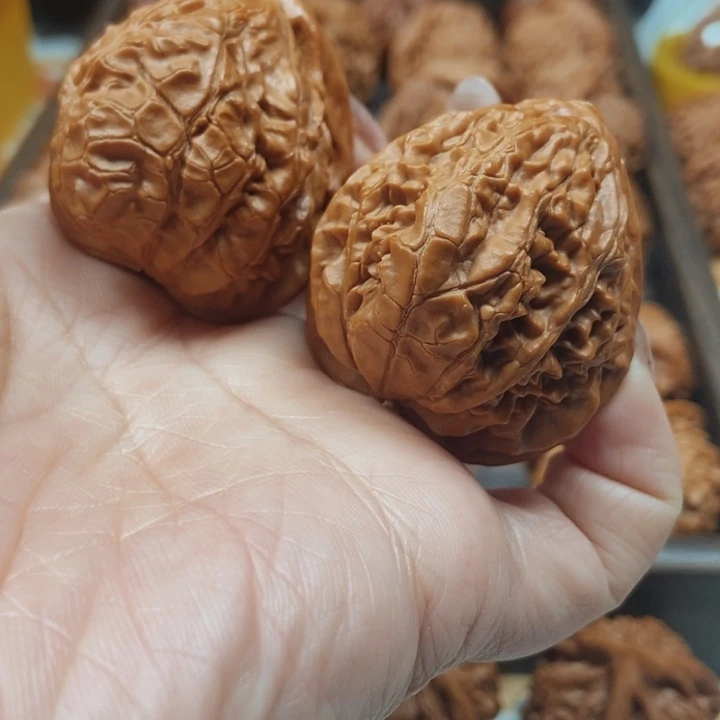 文玩核桃吊坠宫灯蛇