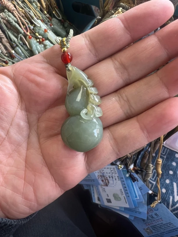 天然和田玉饰品时尚