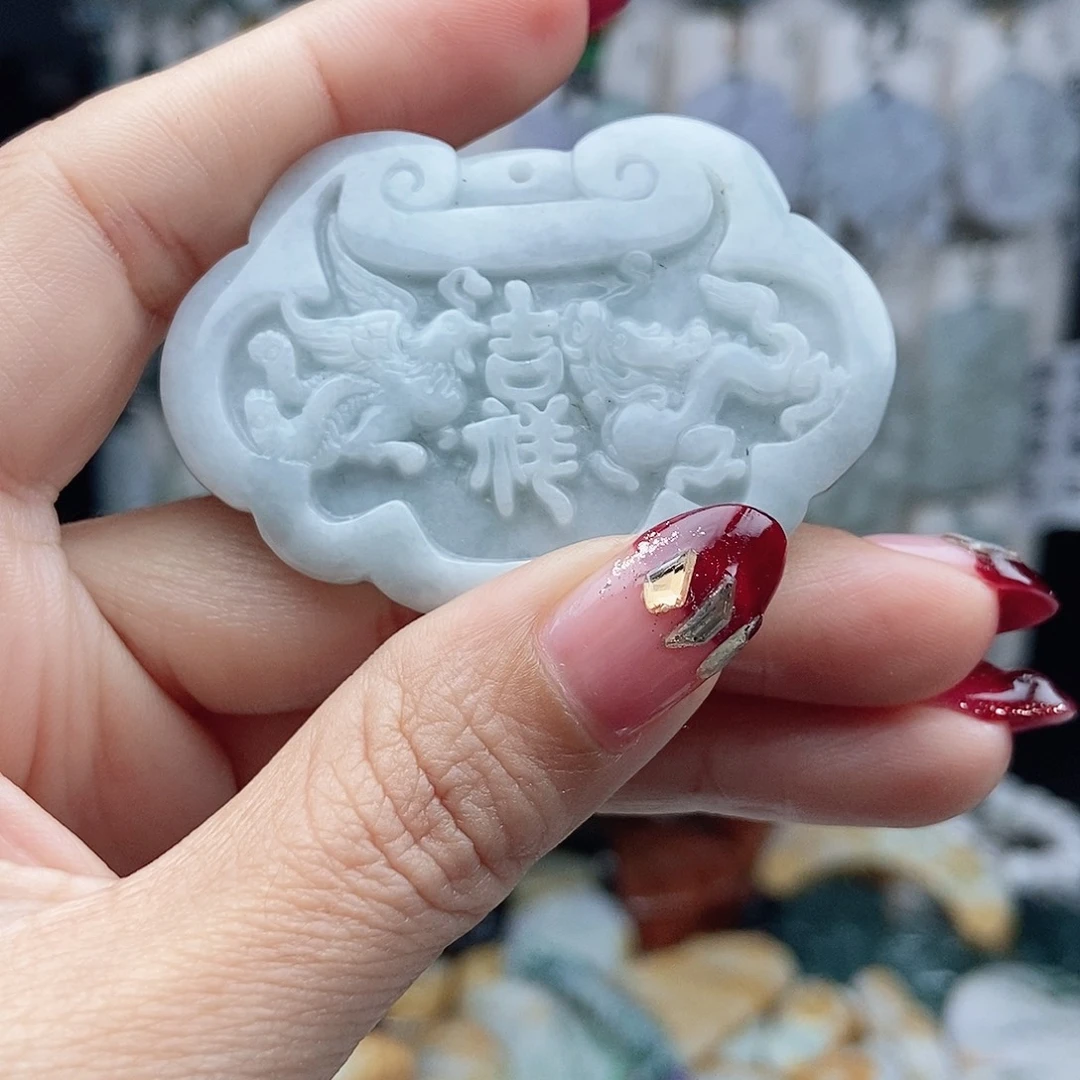 翡翠颈饰14K金镶嵌翡翠