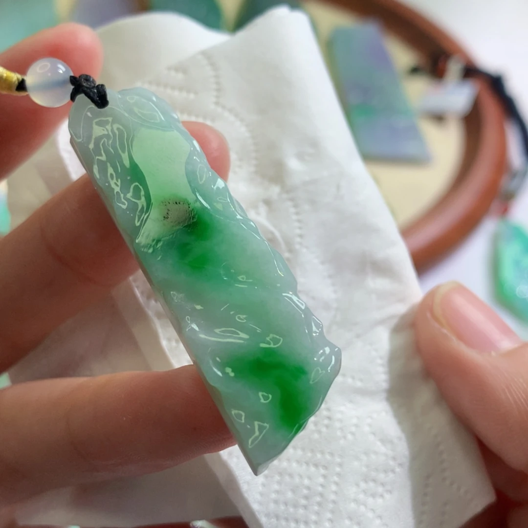 【闪购商品】翡翠吊坠(不含链)未镶嵌 9956