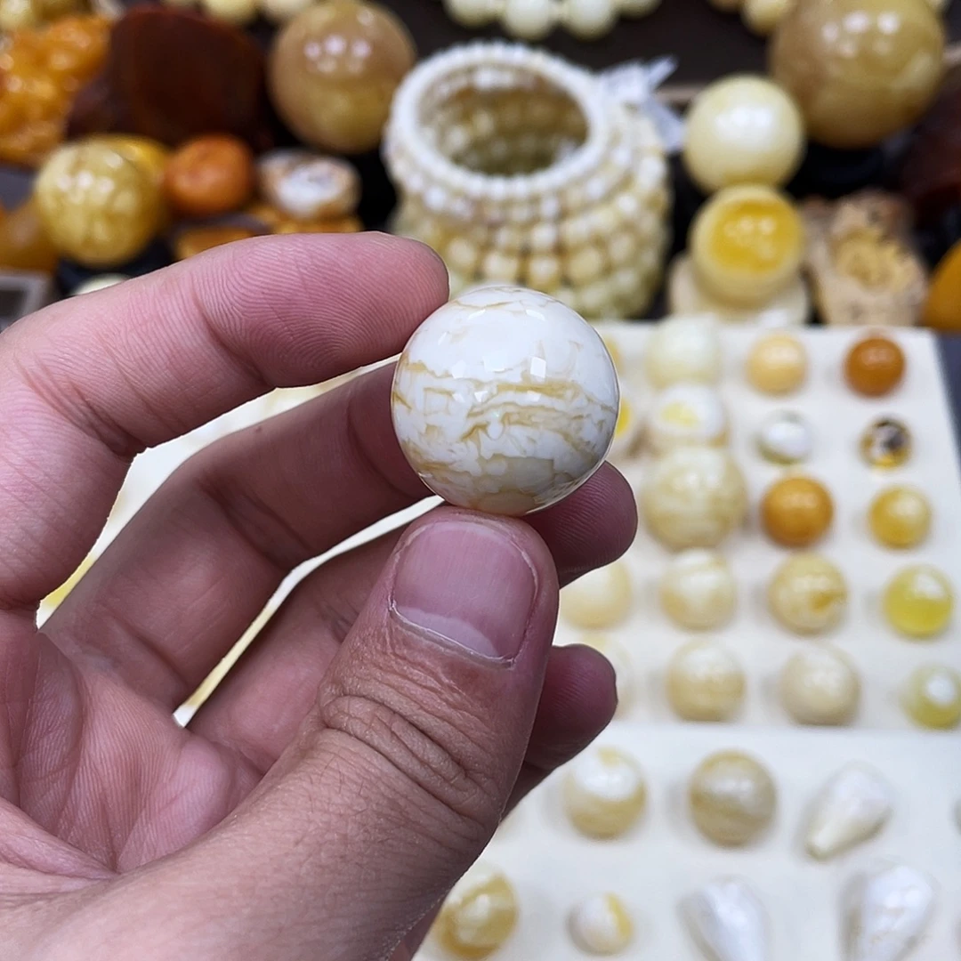 蜜蜡未镶嵌珠宝奇石22.8mm【金丝妖花石膏瓷白】圆珠
