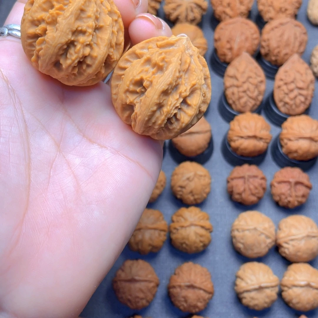 核桃文玩把件秦岭粗筋