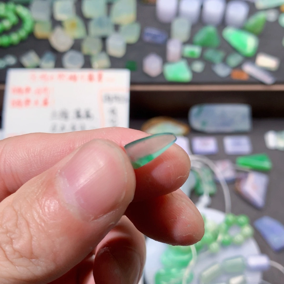 未镶嵌定制翡翠18