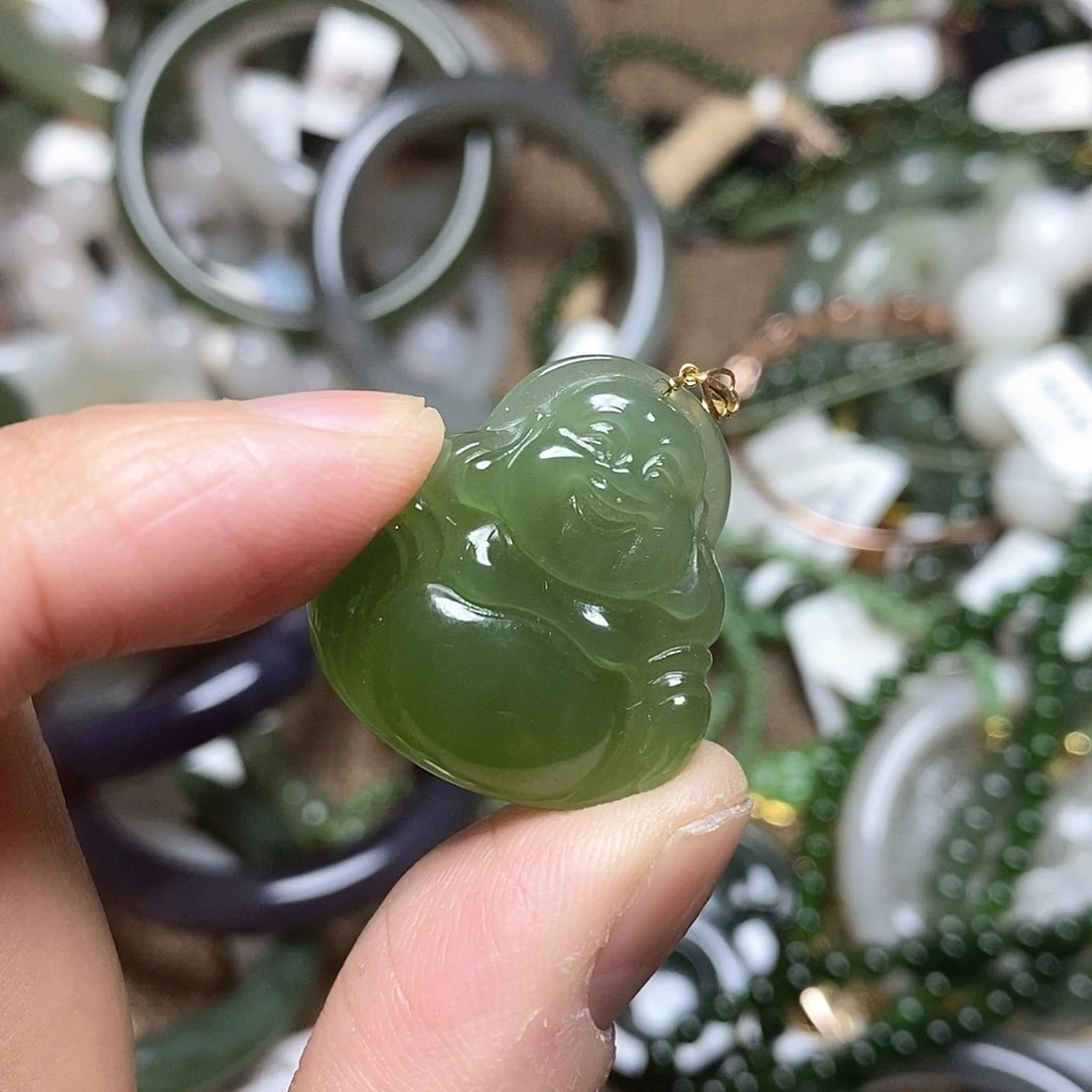 和田玉颈饰18K金镶嵌