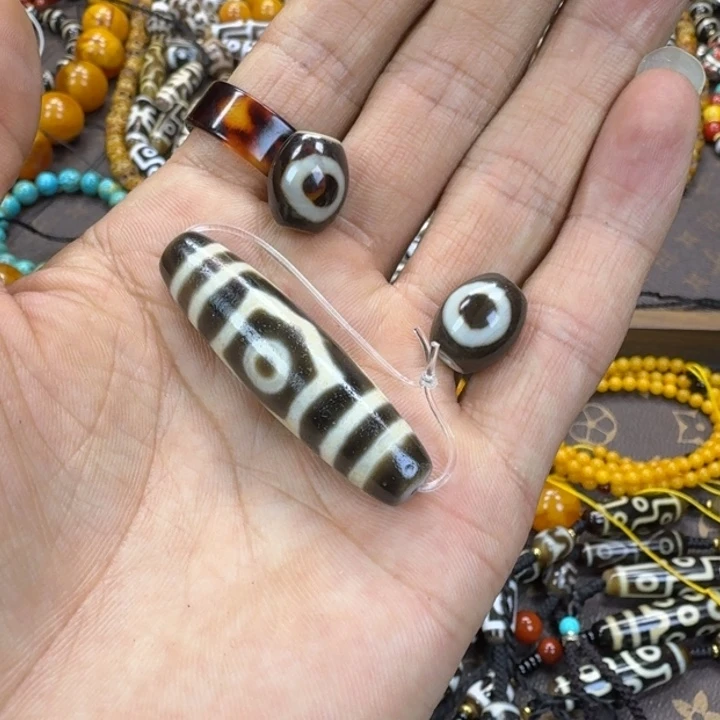 独***狼吊坠柏香籽/百香籽