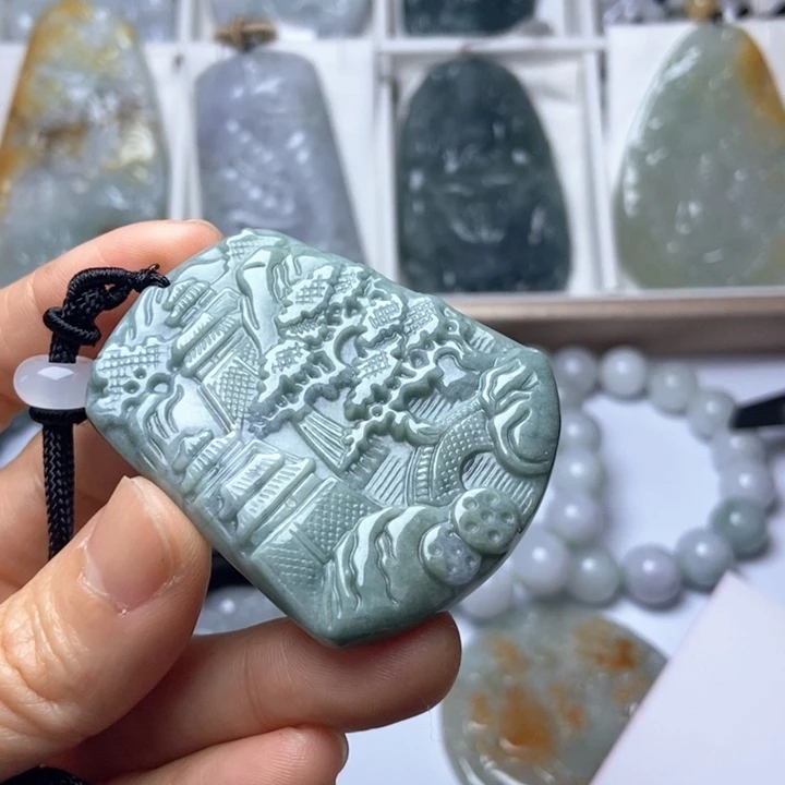 翡翠未镶嵌挂件翡翠
