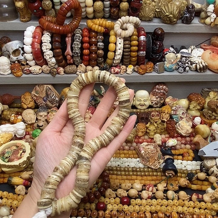 吊坠龙脊菩提驼嘎