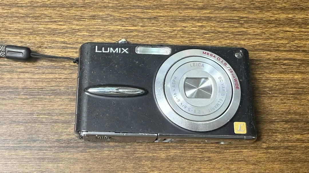 9新 Panasonic/松下  fx30 带美肤功能 莱卡镜头人像推荐ccd