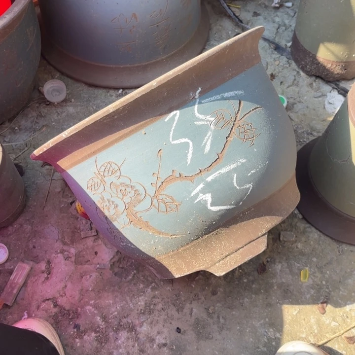 花盆紫砂紫砂的颜色