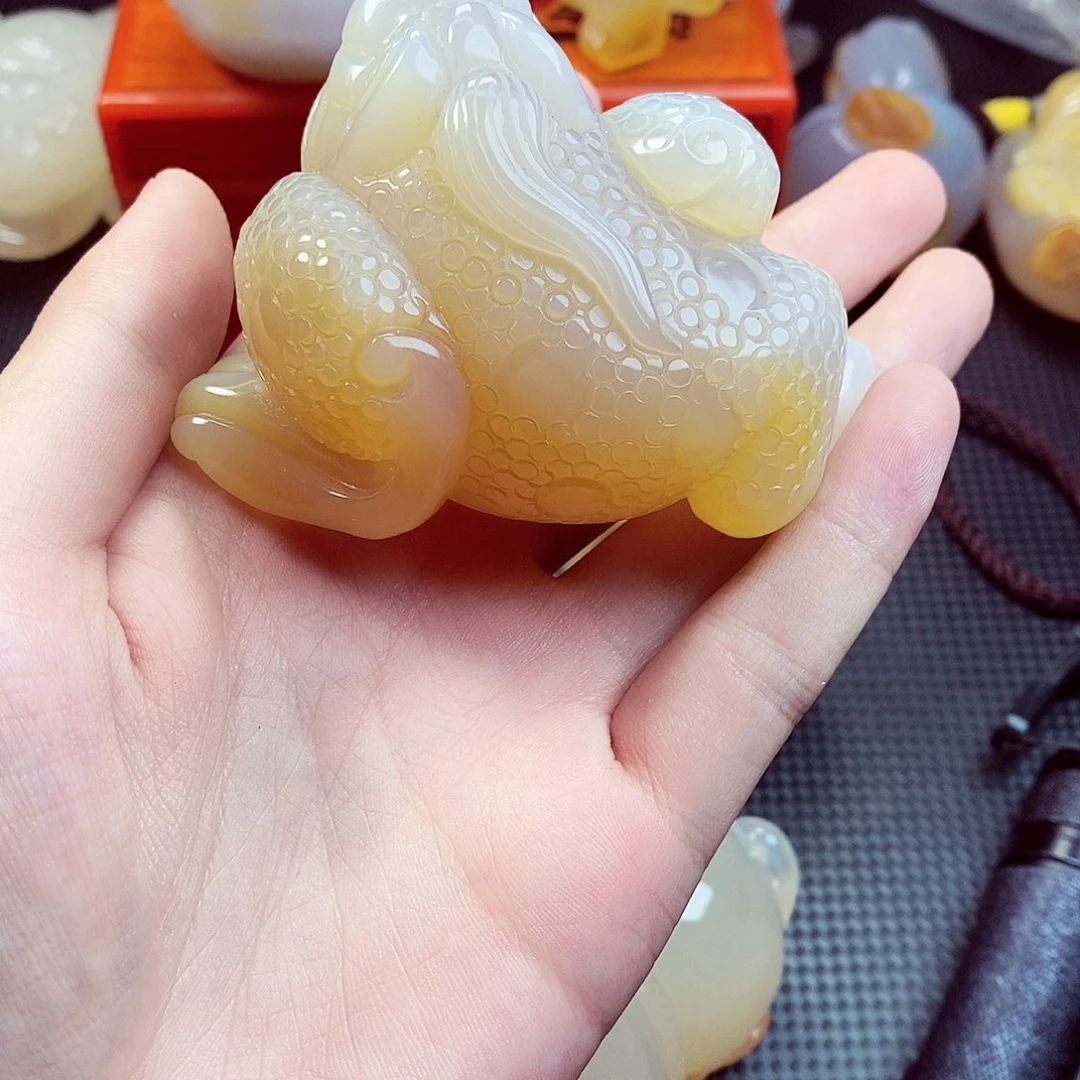 吉***驰玛瑙/玉髓未镶嵌玛瑙