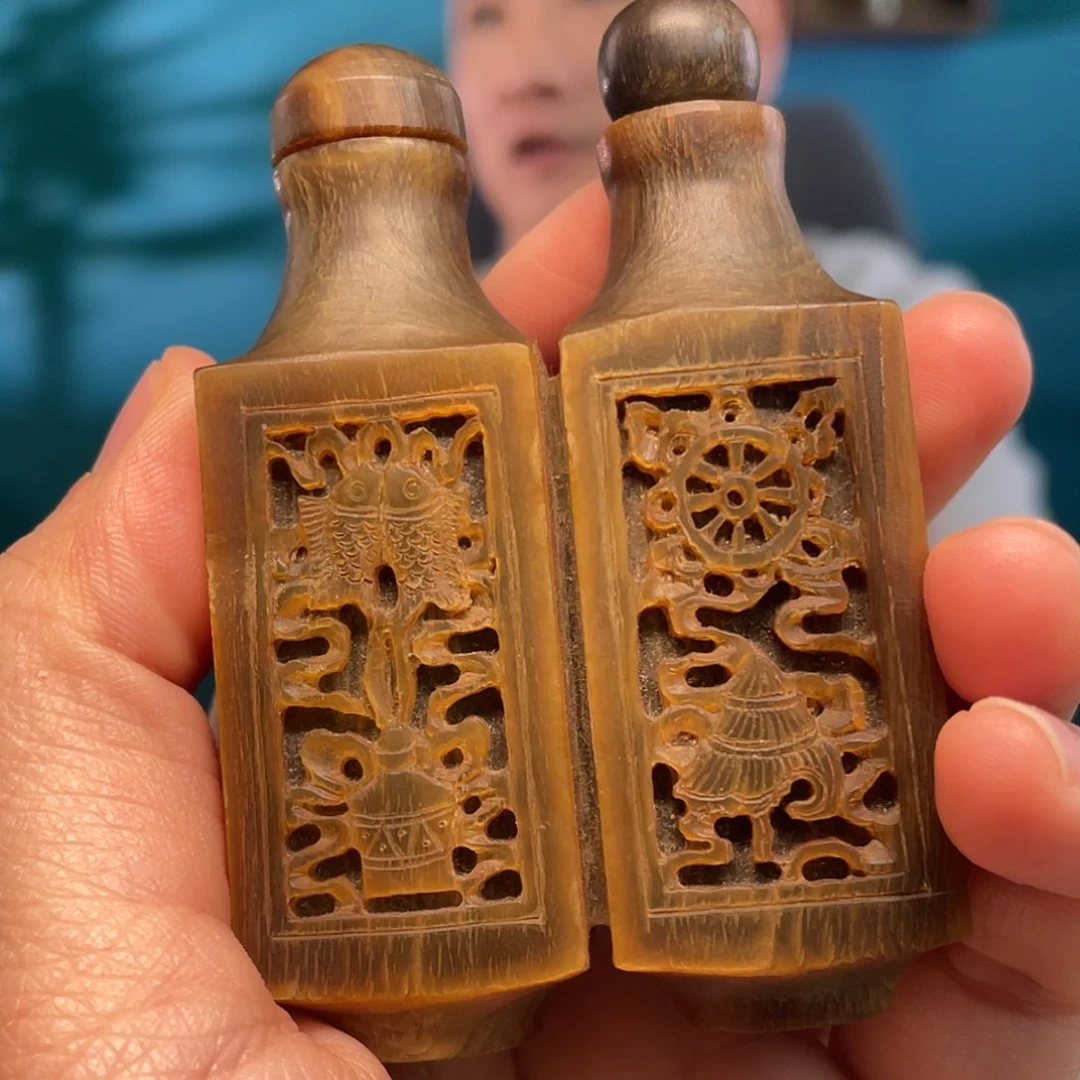 888888鼻烟壶雕刻