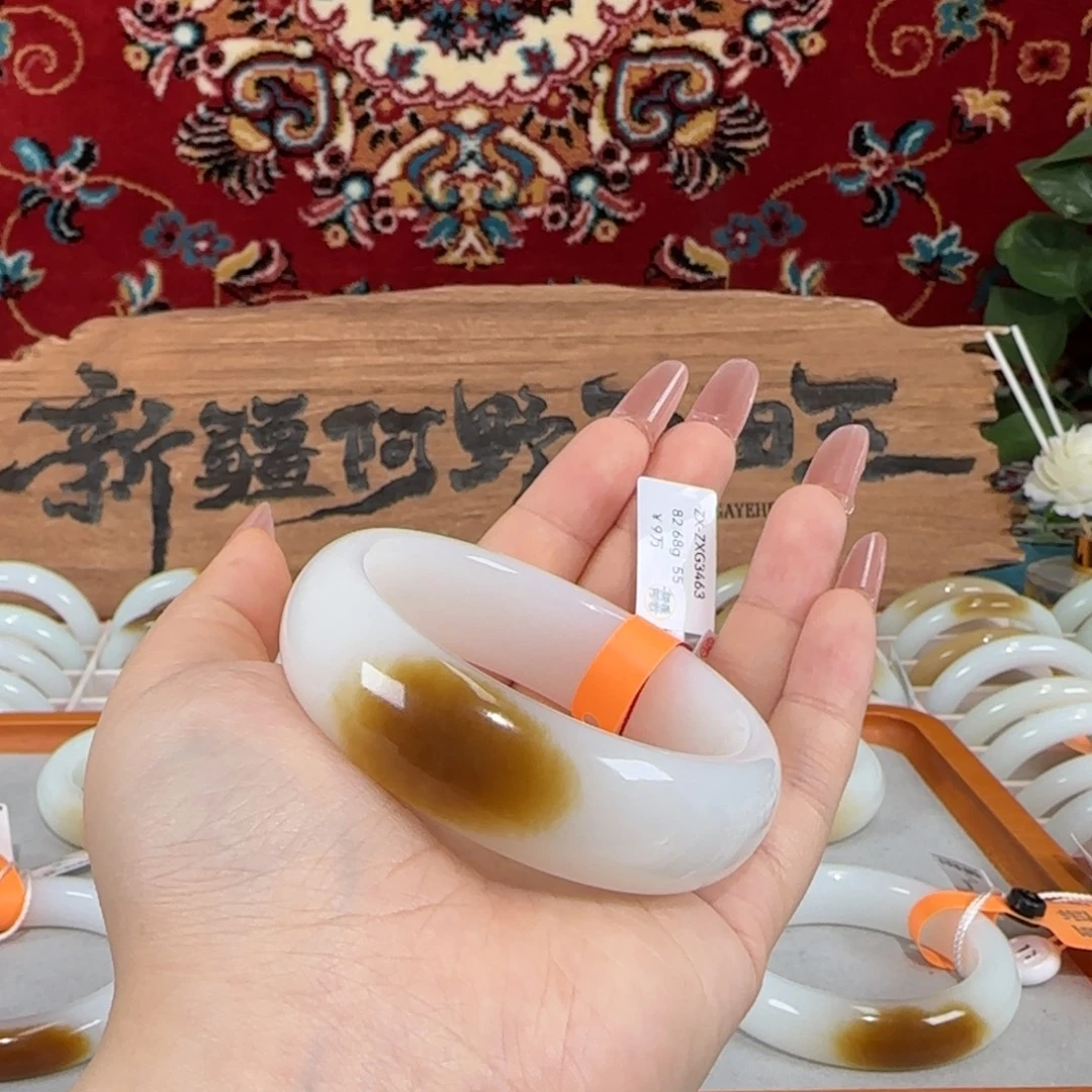 未镶嵌手镯和田玉（糖玉）新疆和田玉糖白玉一口糖宽版轮胎镯