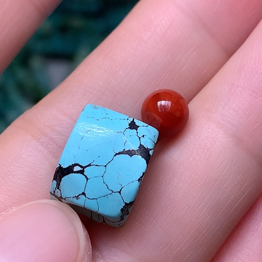 南红玛瑙未镶嵌珠宝奇石