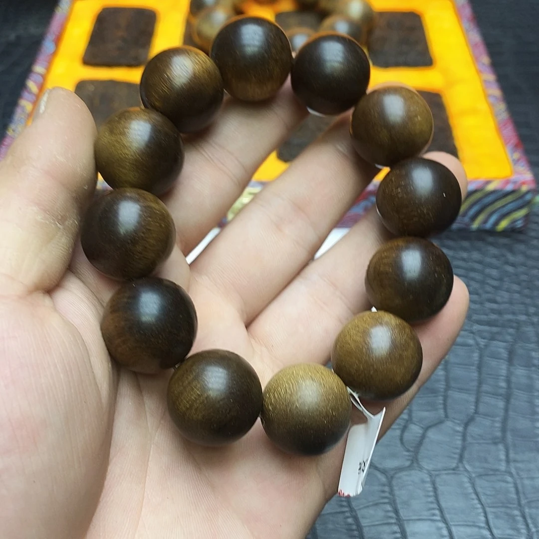 沉香碎屑沉香72昆仑梅格