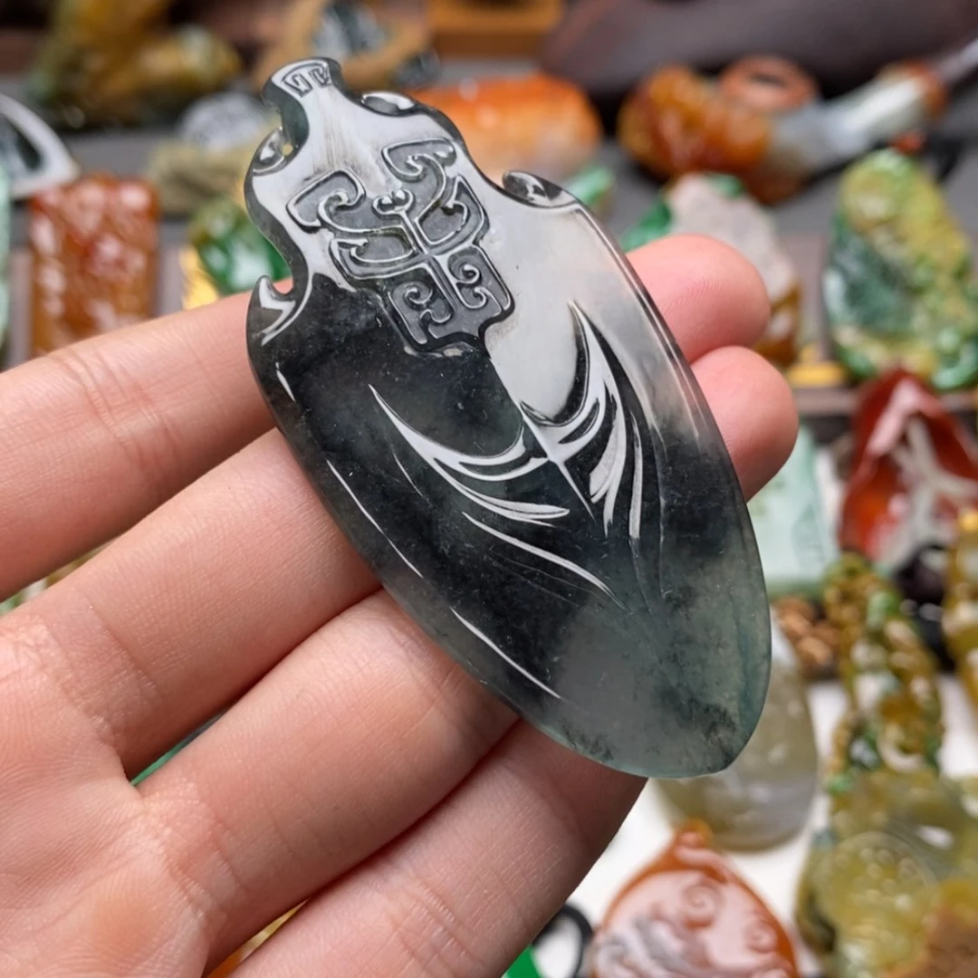 【闪购商品】翡翠颈饰未镶嵌一