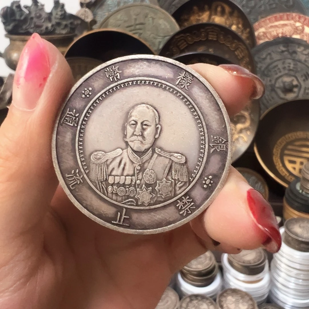 金属复古风格摆件