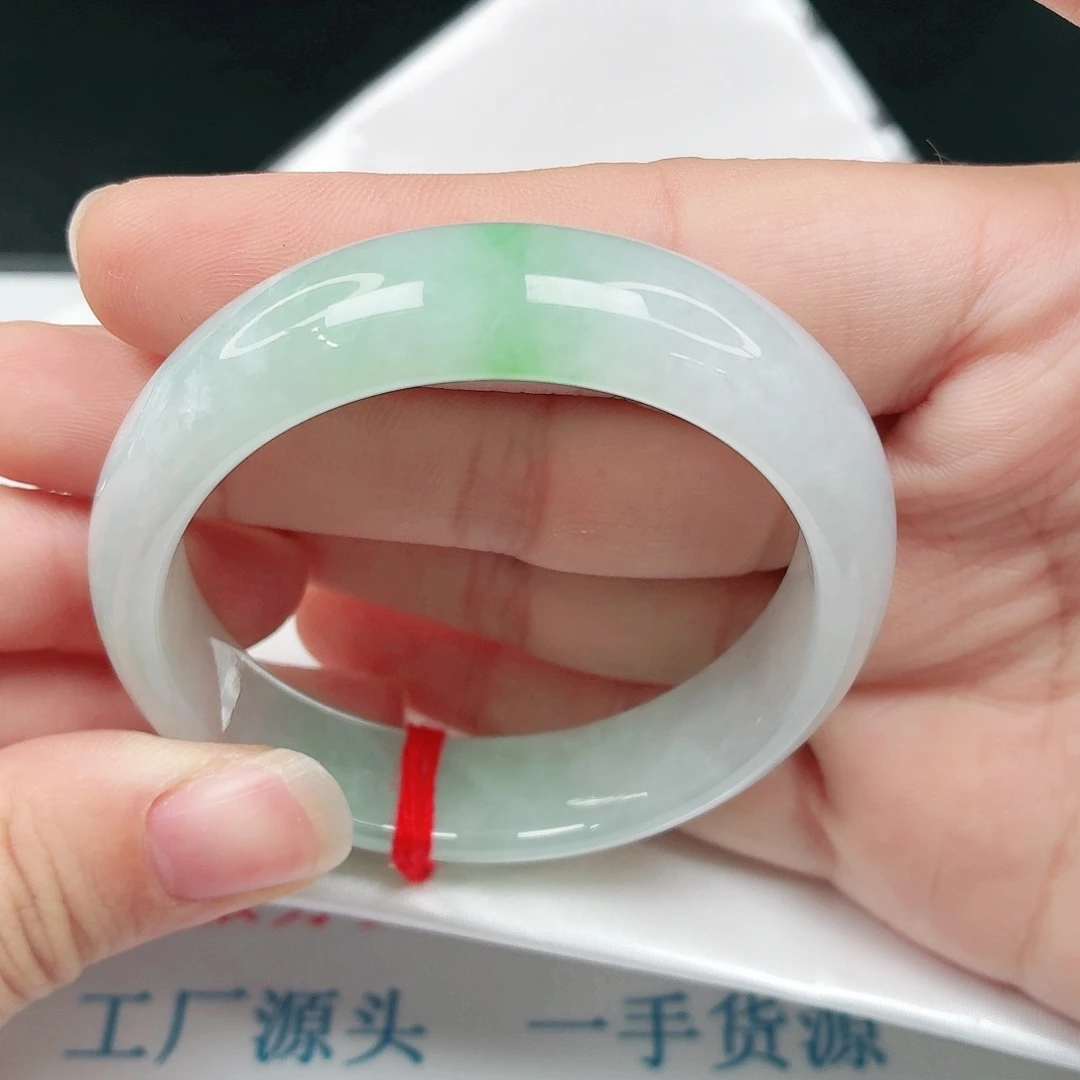 未镶嵌手镯（贵妃镯）翡翠翡翠